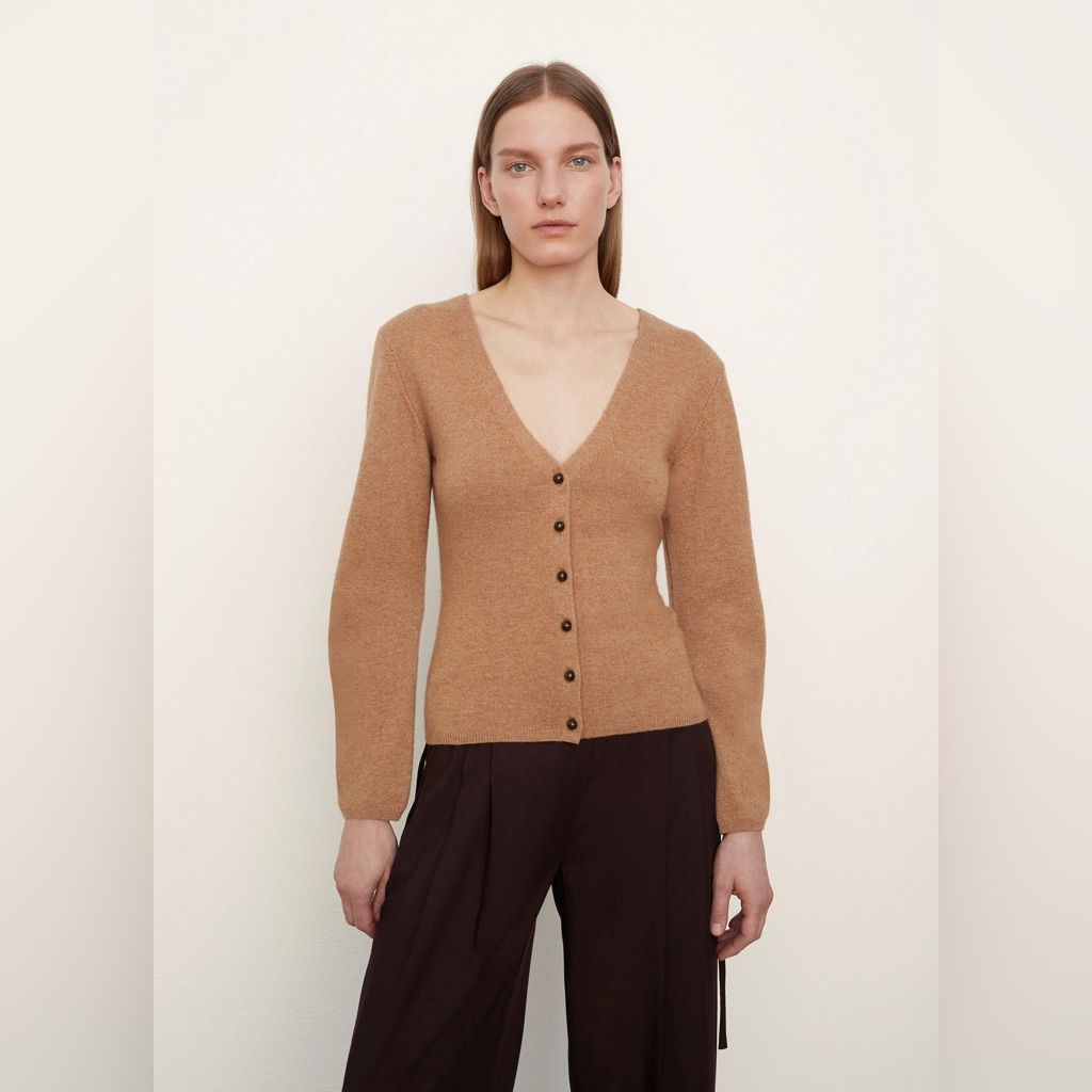 Nwt $395 Vince Deep V-Neck Button Cardigan Sweater
